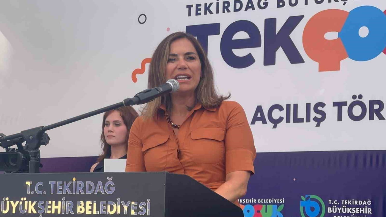 TEKİRDAĞ BÜYÜKŞEHİR BELEDİYE BAŞKANI DR. CANDAN YÜCEER, ÇOCUKLARA YAPILAN HER YATIRIMIN GELECEĞE...