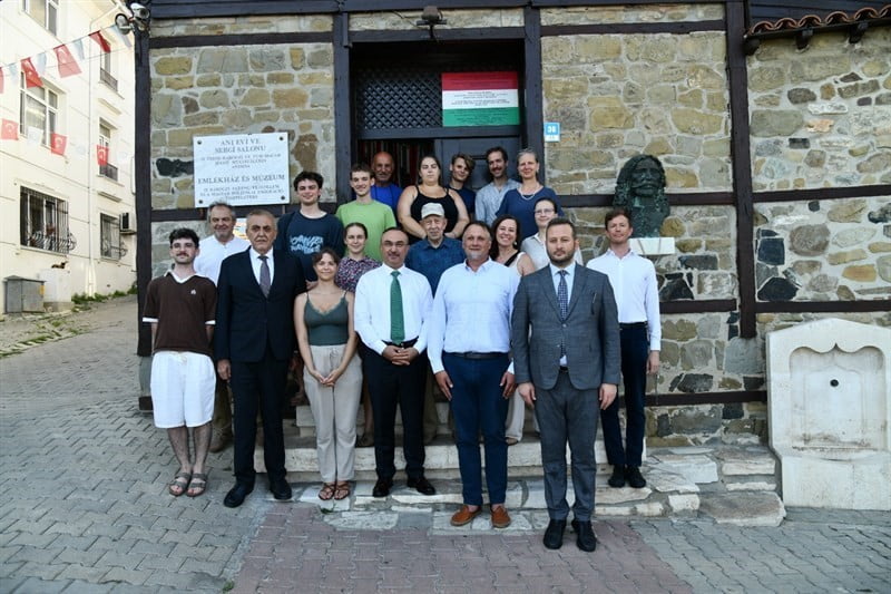 TEKİRDAĞ VALİSİ RECEP SOYTÜRK, SÜLEYMANPAŞA İLÇESİNDE BULUNAN VE TÜRK-MACAR DOSTLUĞUNUN ÖNEMLİ...