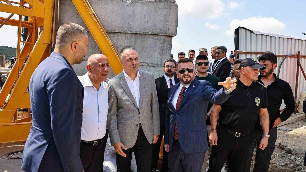 TEMEL ATMA TÖRENİNDE KONUŞAN ARNAVUTKÖY BELEDİYE BAŞKANI MUSTAFA CANDAROĞLU, "TÜM PROJELERİMİZİ...