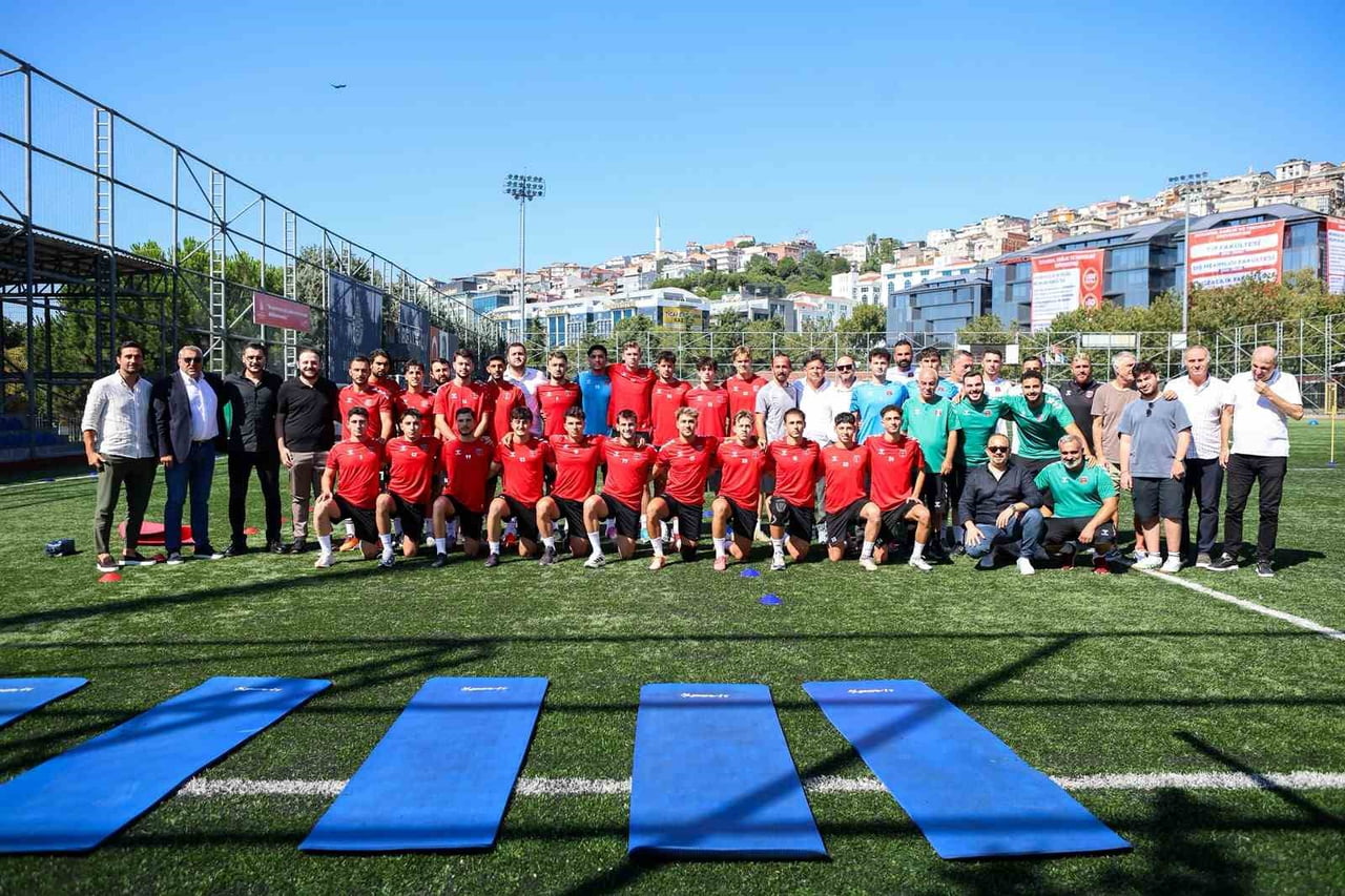 TFF 3. LİG EKİPLERİNDEN GALATA SPOR, 2026-2027 SEZONU HAZIRLIKLARINA BEYOĞLU STADI TESİSLERİ’NDE...