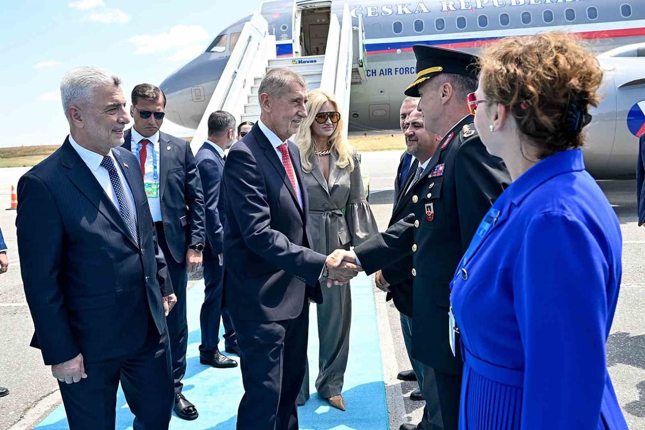 TİCARET BAKANI ÖMER BOLAT, 36'NCI NATO (KUZEY ATLANTİK ANTLAŞMASI ÖRGÜTÜ) DEVLET VE HÜKÜMET...