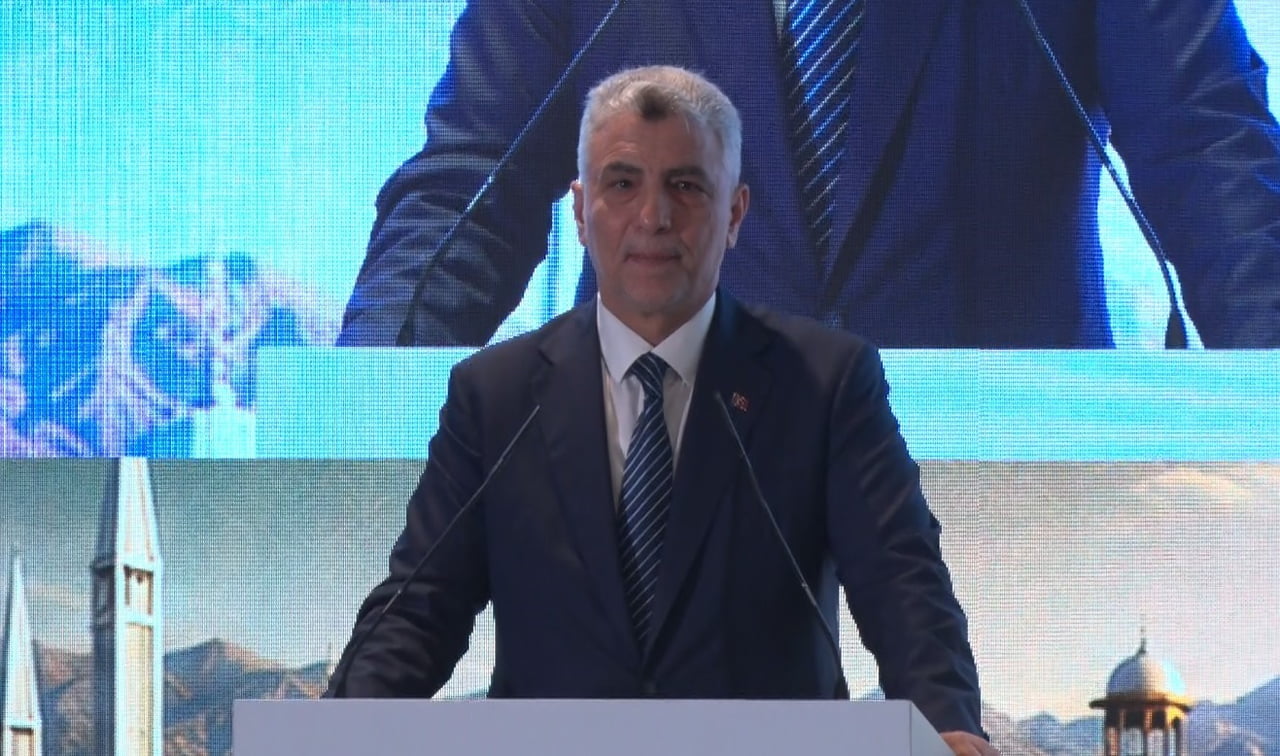 TİCARET BAKANI ÖMER BOLAT,  TÜRKİYE - PAKİSTAN İŞ FORUMU'NDA KONUŞTU