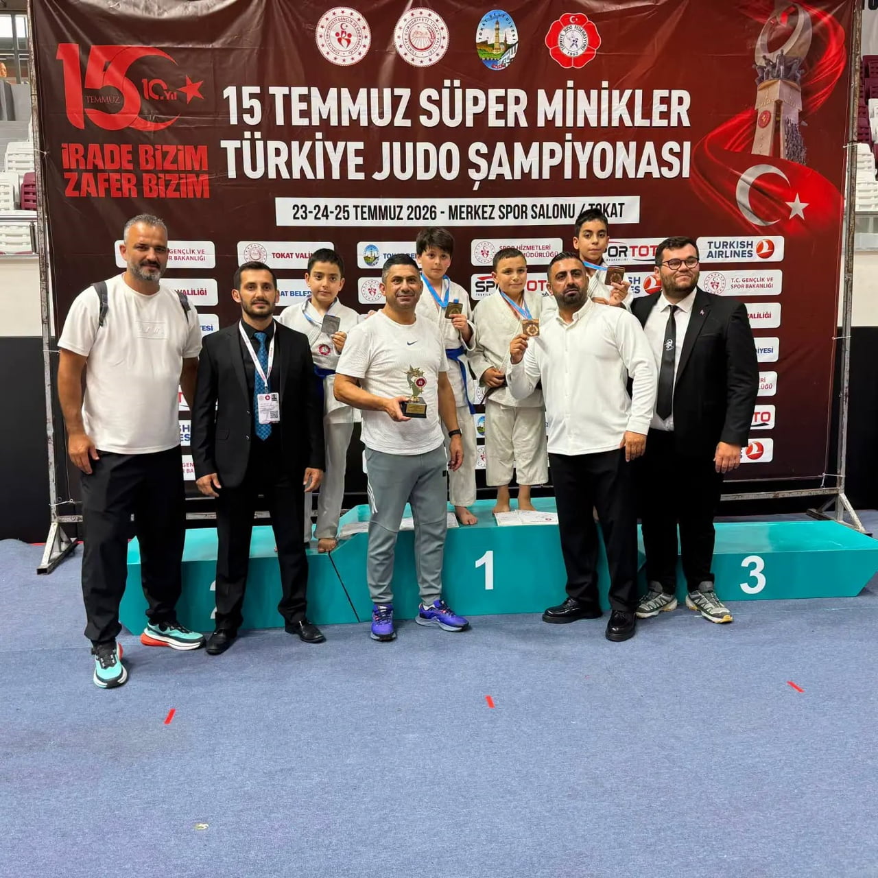 TOKAT'TA DÜZENLENEN SÜPER MİNİKLER TÜRKİYE JUDO ŞAMPİYONASI'NDA MÜCADELE EDEN SİVASLI SPORCU EYMEN...