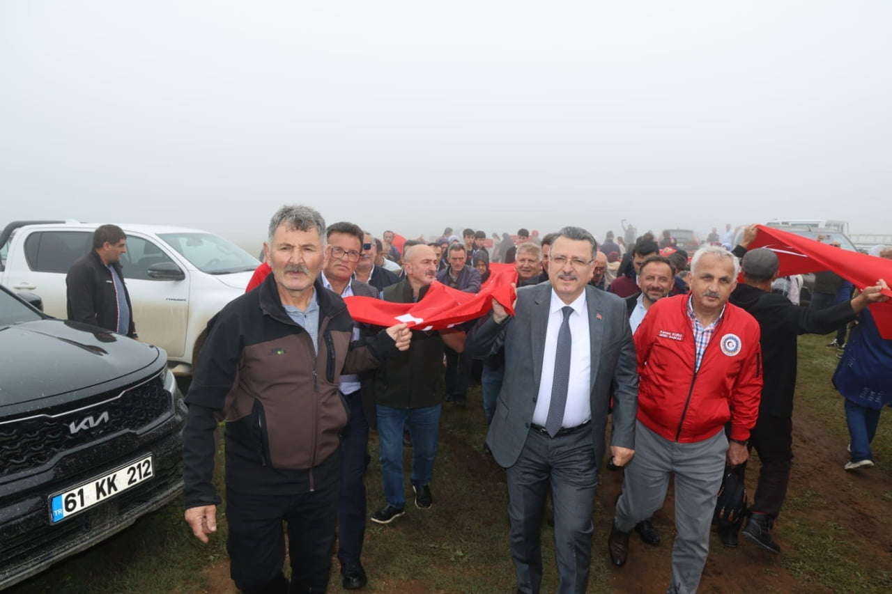 TRABZON'UN MAÇKA İLÇESİ ÇATALTEPE'DE 1916'DA OSMANLI RUS SAVAŞI SIRASINDA ŞEHİT DÜŞEN KAHRAMANLAR...