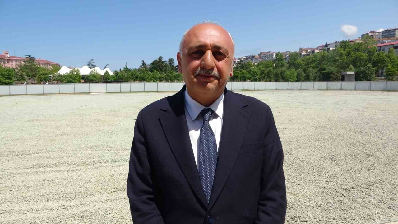 TRABZON BÜYÜKŞEHİR BELEDİYESİ PARK VE BAHÇELER DAİRESİ BAŞKANI YAHYA ÇAVDAR, YAVUZ SELİM’İN...