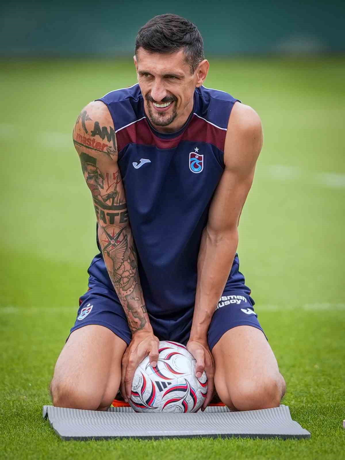 TRABZONSPOR, 2026-2027 SEZONU HAZIRLIKLARINI MEHMET ALİ YILMAZ TESİSLERİ'NDE SÜRDÜRÜRKEN...