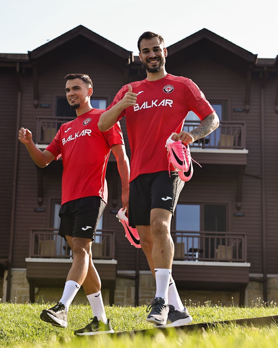 TRENDYOL SÜPER LİG'İN YENİ TAKIMLARINDAN ÇORUM FK, HAZIRLIKLARINA TOPUK YAYLASI TESİSLERİ'NDE...