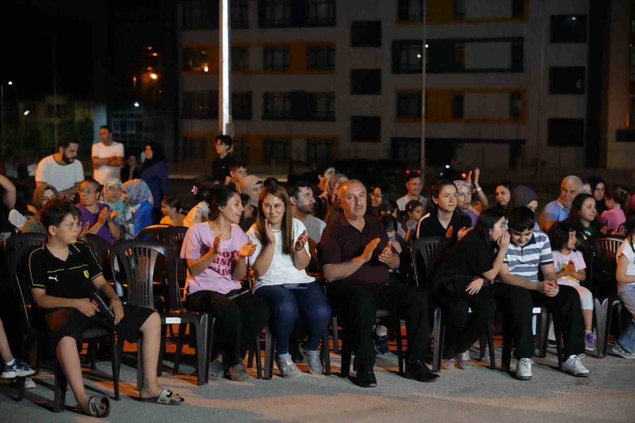 TURHAL BELEDİYESİ’NİN GEÇTİĞİMİZ YIL BAŞLATARAK GELENEKSEL HALE GETİRDİĞİ MAHALLE KONSERLERİ'NİN...