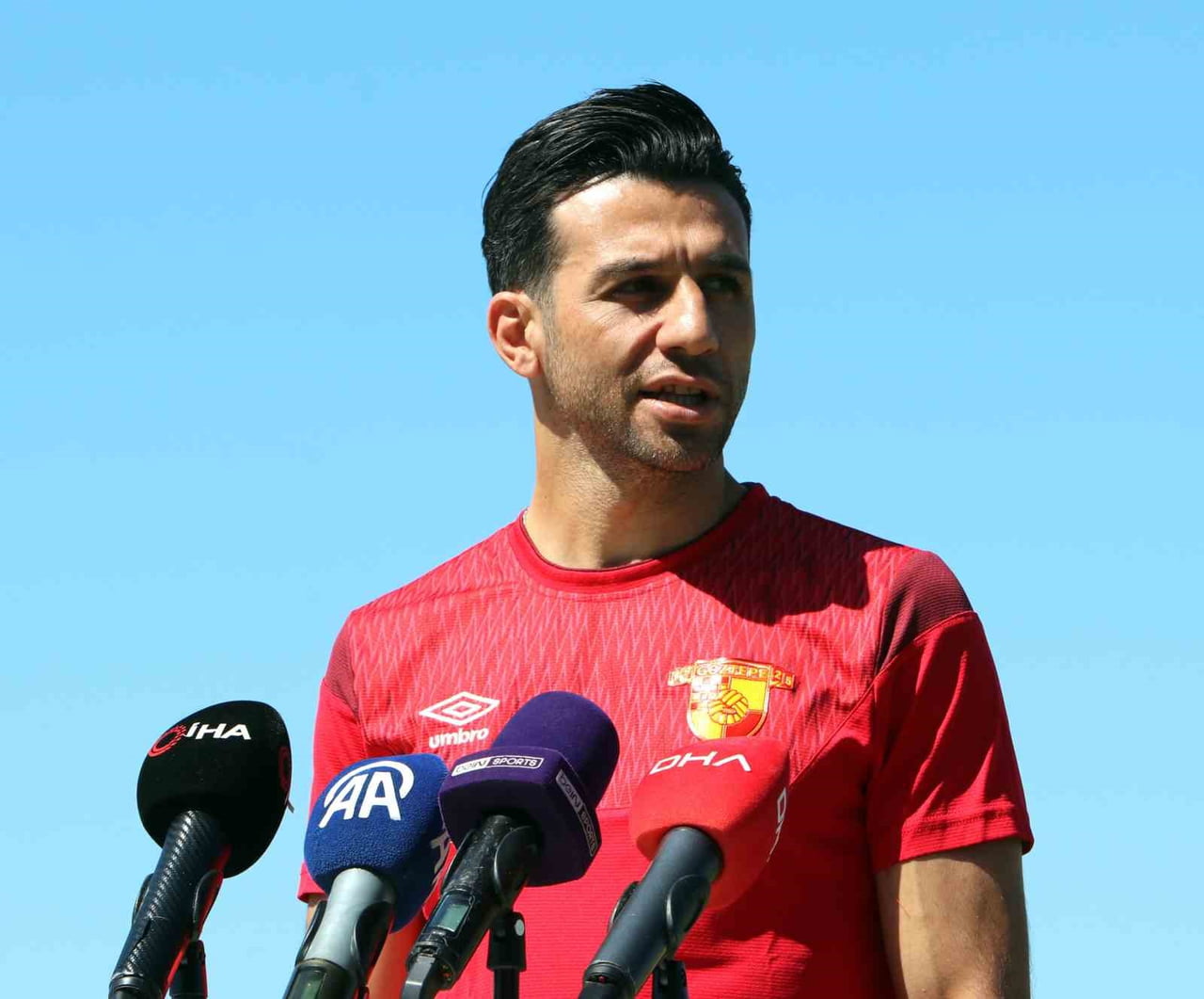 TÜRK FUTBOLUNDA UZUN YILLAR FORMA GİYEN İSMAİL KÖYBAŞI