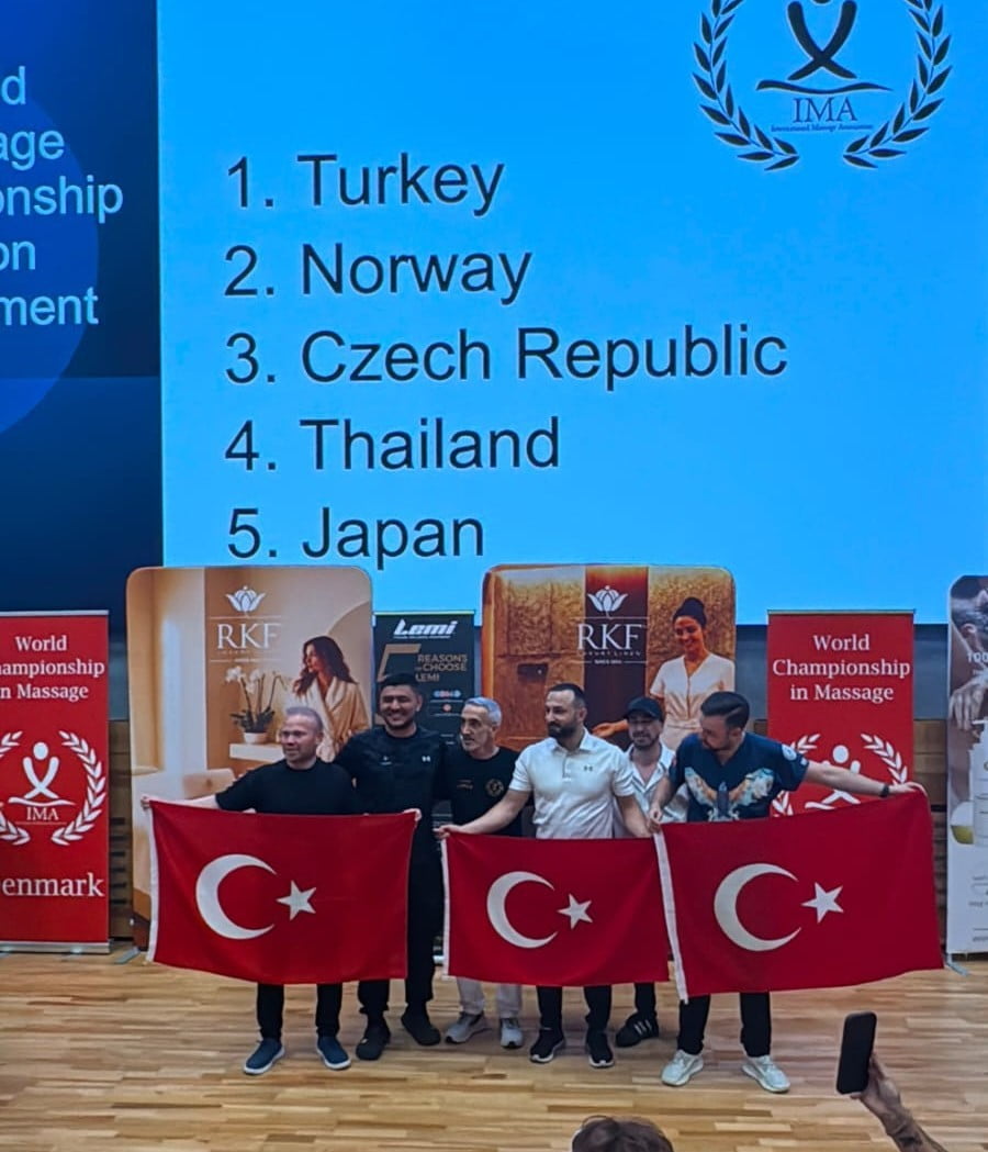 TÜRKİYE, DÜNYA MASAJ ŞAMPİYONASI'NDA TARİHİ BAŞARI ELDE ETTİ