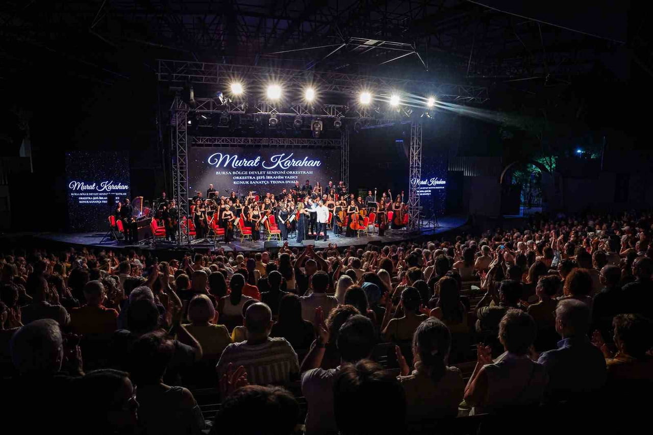 TÜRKİYE’NİN EN UZUN SOLUKLU KÜLTÜR SANAT ORGANİZASYONLARI ARASINDA YER ALAN ULUSLARARASI BURSA...