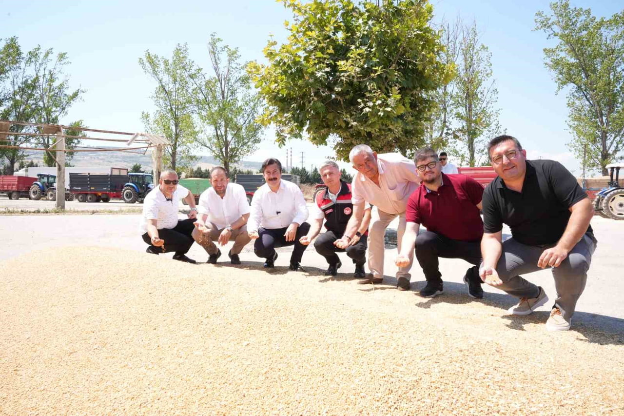 TÜRKİYE’NİN EN VERİMLİ TARIM MERKEZLERİNDEN BİRİ OLAN YENİŞEHİR’DE, TOPRAK MAHSULLERİ OFİSİ’NİN...