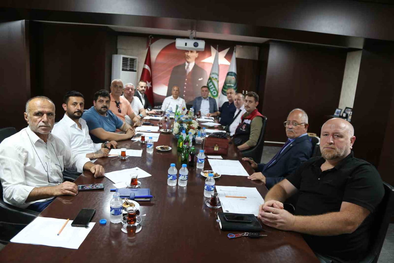 TÜRKİYE’NİN ÖNEMLİ BAL ÜRETİM MERKEZLERİNDEN ARTVİN’DE 2026 YILI BAL TABAN ALIM FİYATLARI...