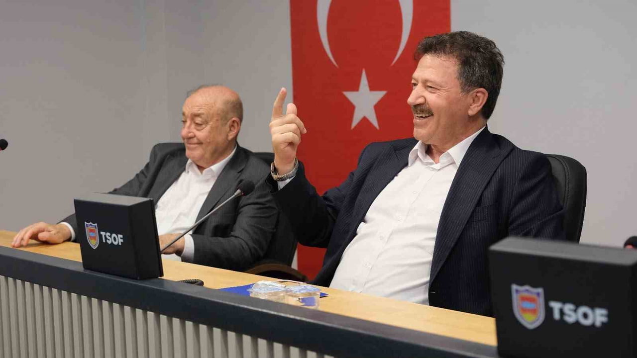 TÜRKİYE ŞOFÖRLER VE OTOMOBİLCİLER FEDERASYONU (TŞOF) GENEL BAŞKANI MEHMET YİĞİNER LİDERLİĞİNDEKİ...