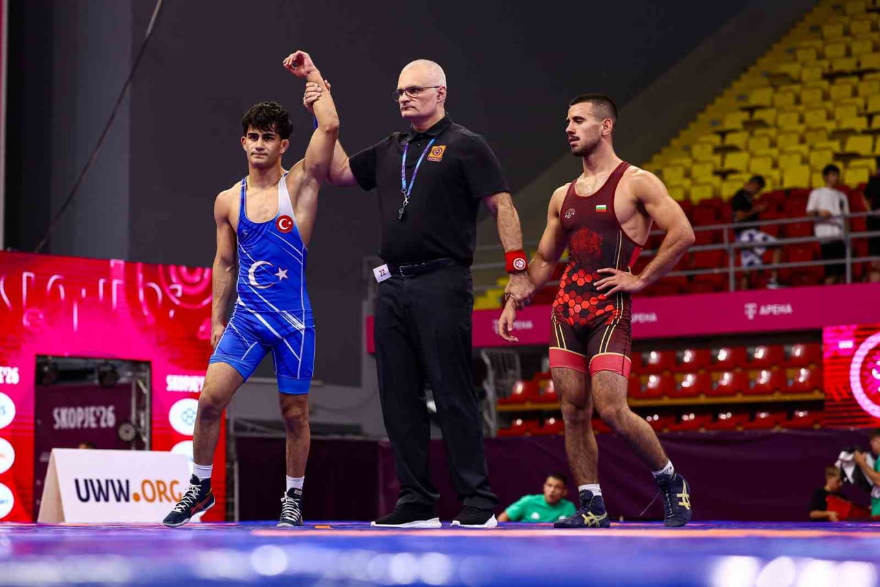 U20 AVRUPA GÜREŞ ŞAMPİYONASI’NDA 61 KİLODA MİLLİ GÜREŞÇİ NURETTİN EMİN KAPAL, BRONZ MADALYA...