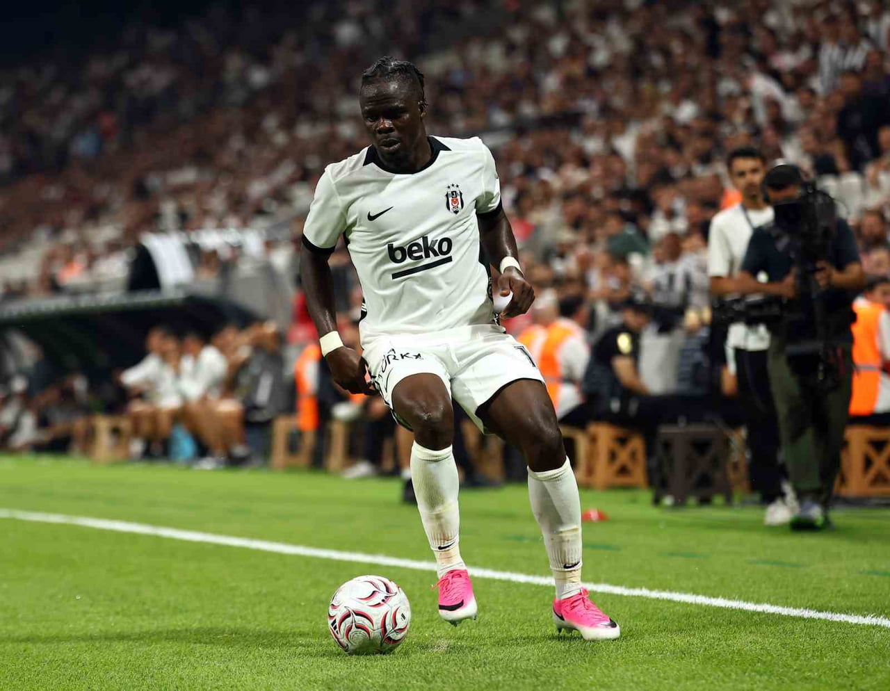 UEFA AVRUPA LİGİ 2. ELEME TURU İLK MAÇINDA BEŞİKTAŞ, SAHASINDA KARŞILAŞTIĞI DANİMARKA TEMSİLCİSİ...