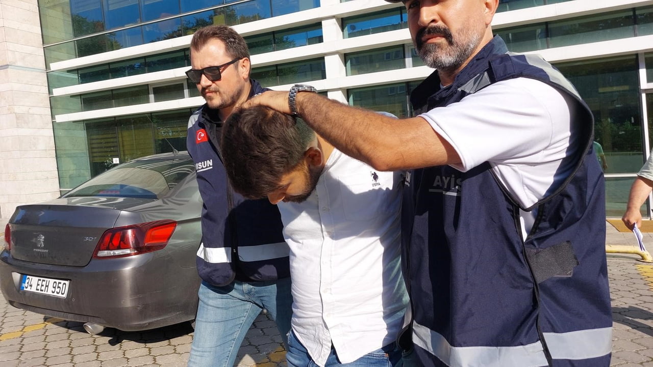 UĞUR YILMAZ (ARŞİV)