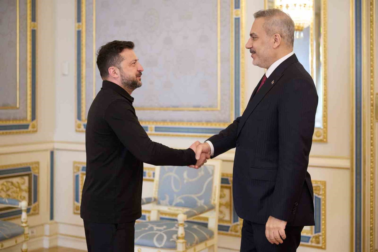 UKRAYNA DEVLET BAŞKANI VLADİMİR ZELENSKİY, DIŞİŞLERİ BAKANI HAKAN FİDAN İLE GERÇEKLEŞTİRDİĞİ...