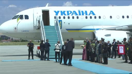 Ukrayna Devlet Başkanı Zelenski NATO Zirvesi için Ankara’da