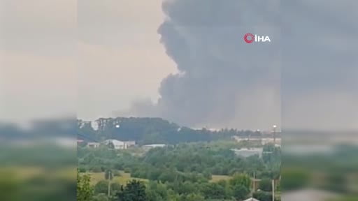Ukrayna güçlerinin Rusya tarafından ilhak edilen Kırım Yarımadası’na düzenlediği saldırıda 2 sivil...