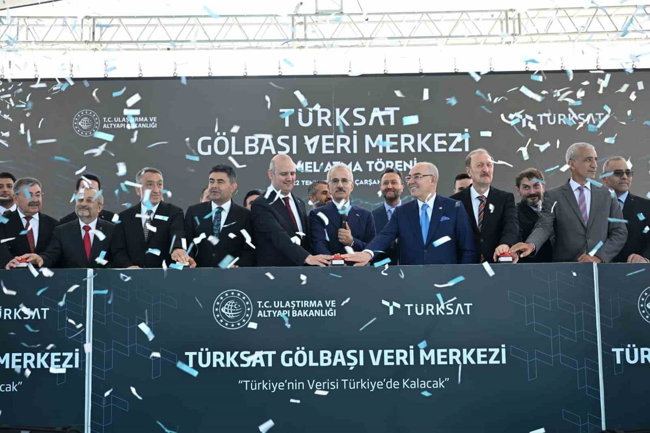ULAŞTIRMA VE ALTYAPI BAKANI ABDULKADİR URALOĞLU, TÜRKSAT GÖLBAŞI VERİ MERKEZİ'NİN TEMEL ATMA...