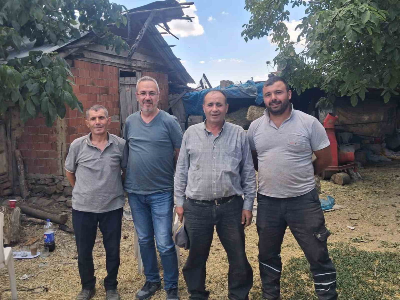 UŞAK İL TARIM VE ORMAN MÜDÜRLÜĞÜ EKİPLERİ, İL GENELİNDE YÜRÜTTÜĞÜ SAHA ZİYARETLERİ KAPSAMINDA...