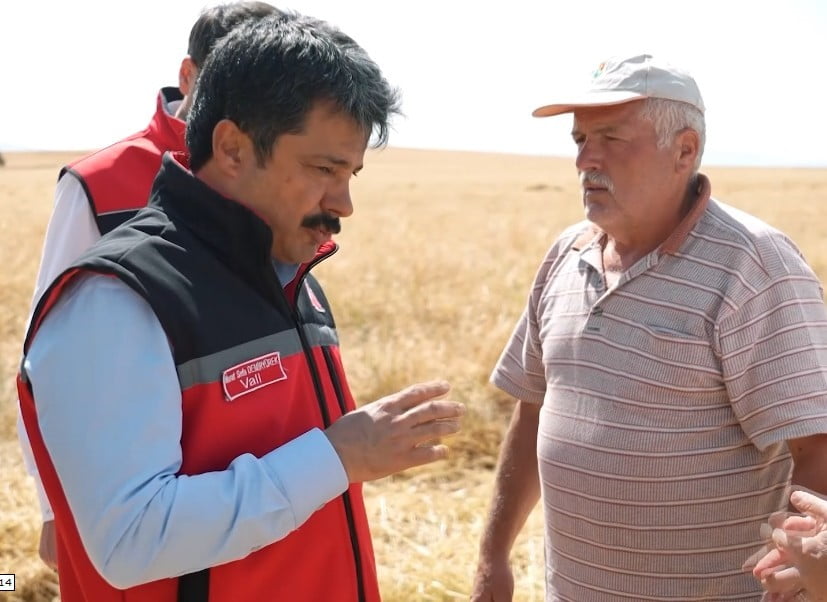VALİ MURAT SEFA DEMİRYÜREK (SOLDA)