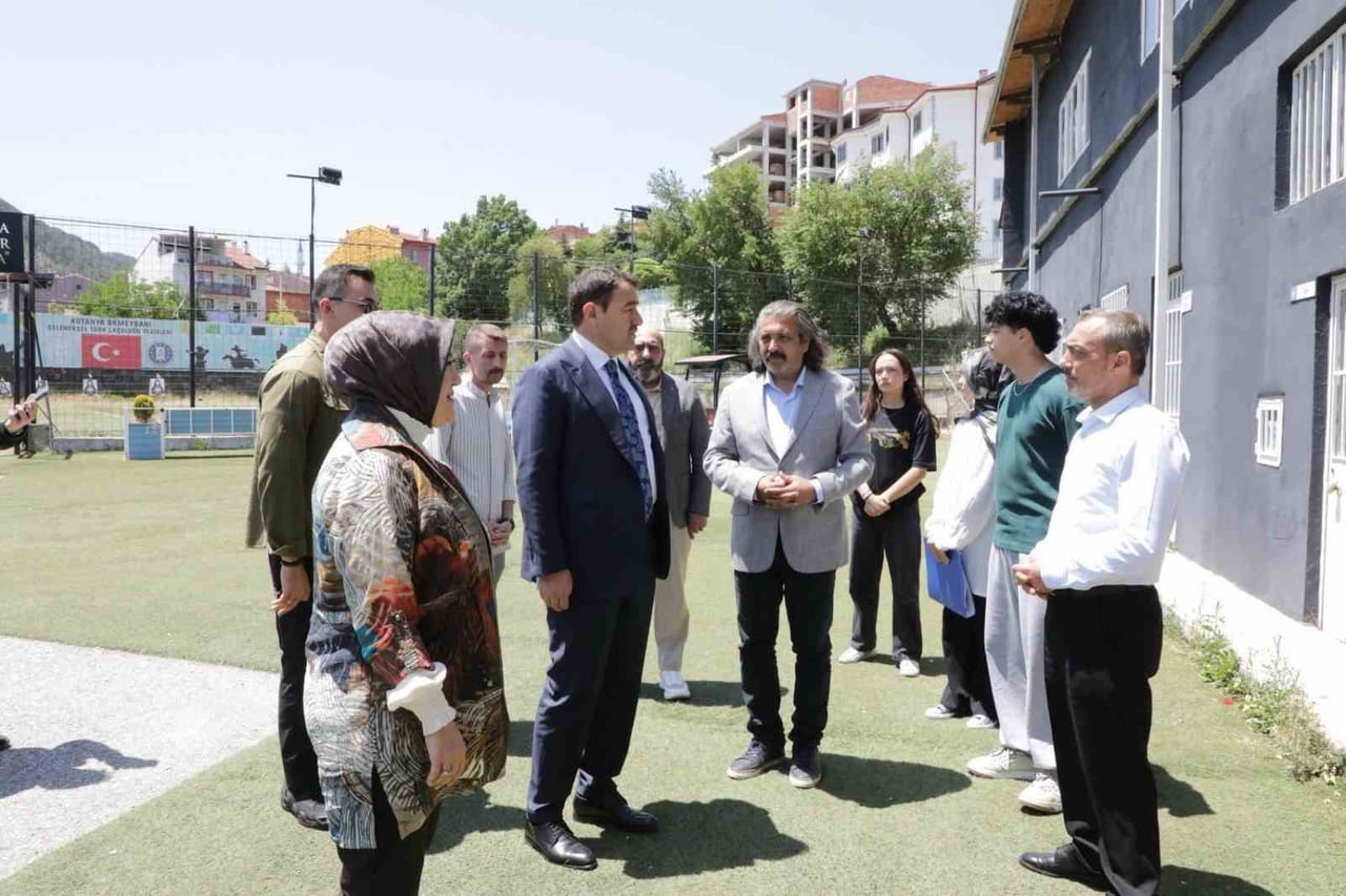 VALİ MUSA IŞIN’DAN GELENEKSEL TÜRK OKÇULUĞUNA DESTEK ZİYARETİ