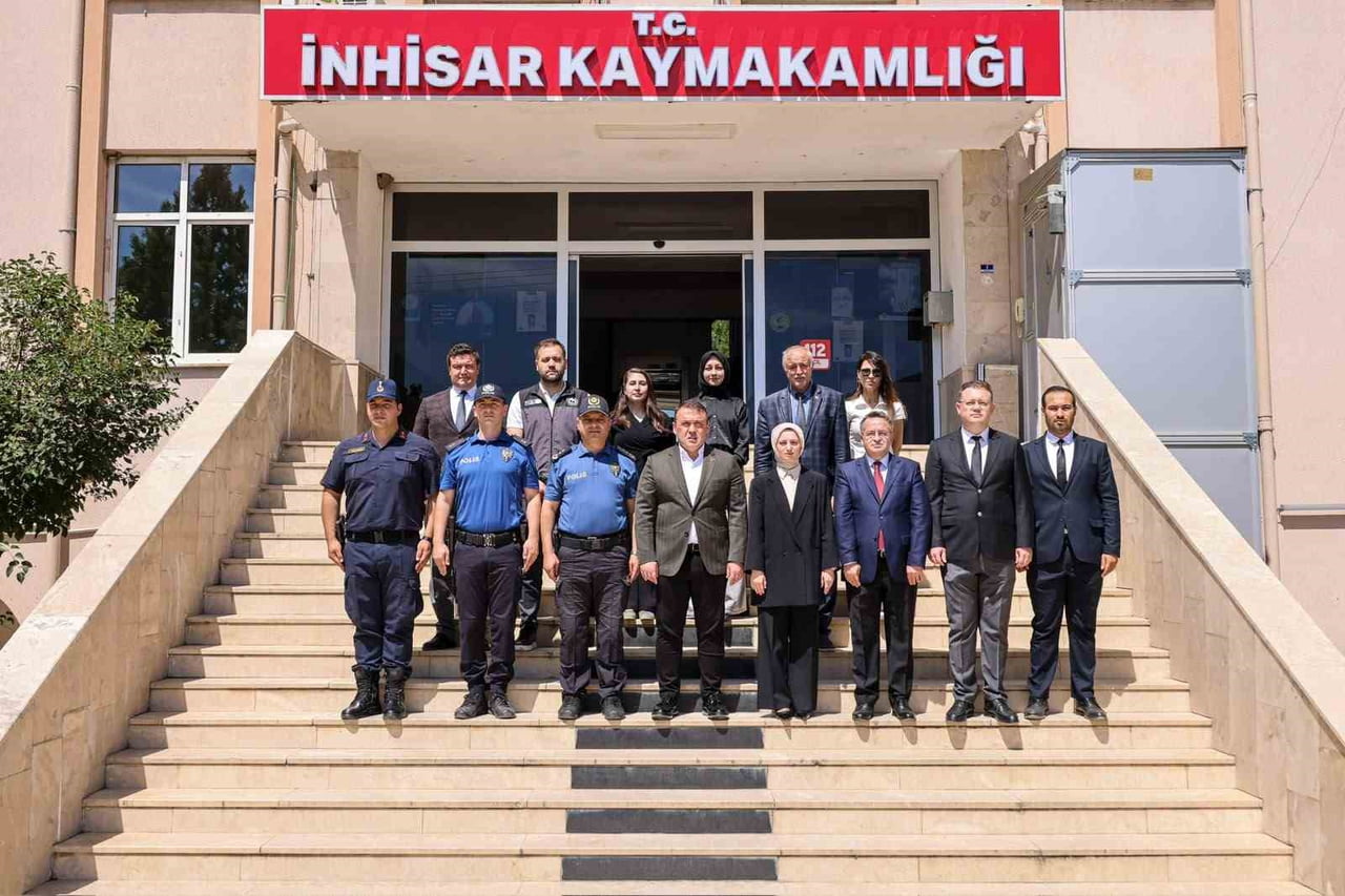 VALİ SÖZER, İNHİSAR’DAKİ ÇALIŞMALARI DEĞERLENDİRDİ