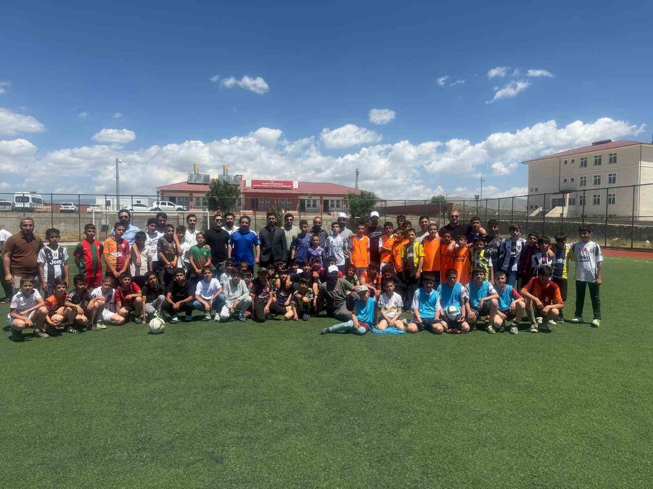 VAN’IN ÇALDIRAN İLÇE MÜFTÜLÜĞÜ TARAFINDAN DÜZENLENEN YAZ KUR’AN KURSLARI ARASI FUTBOL TURNUVASI...