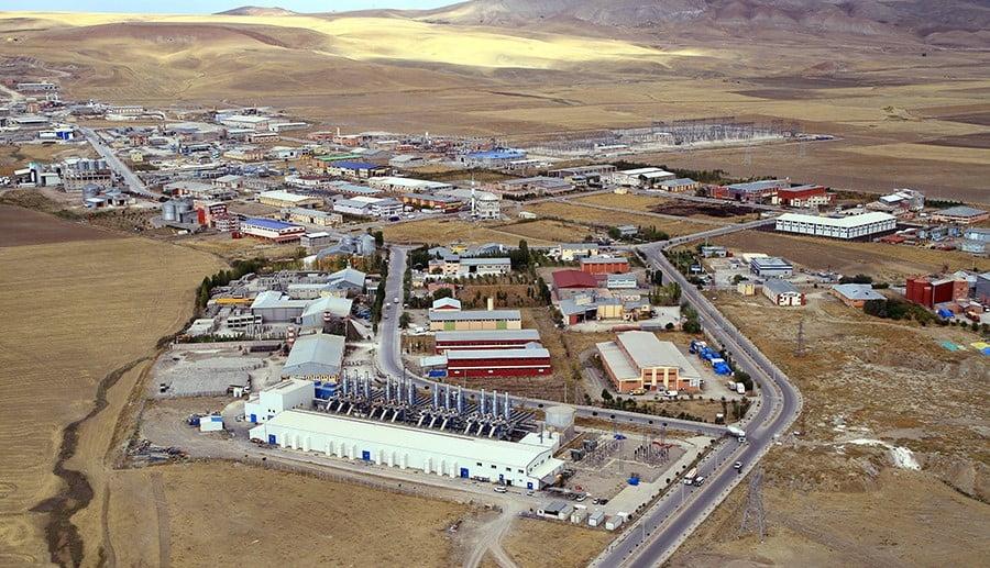 VAN ORGANİZE SANAYİ BÖLGESİ (OSB) YÖNETİM KURULU BAŞKANI MEMET ASLAN, ULAŞIM AĞLARININ BİR KENTİN...