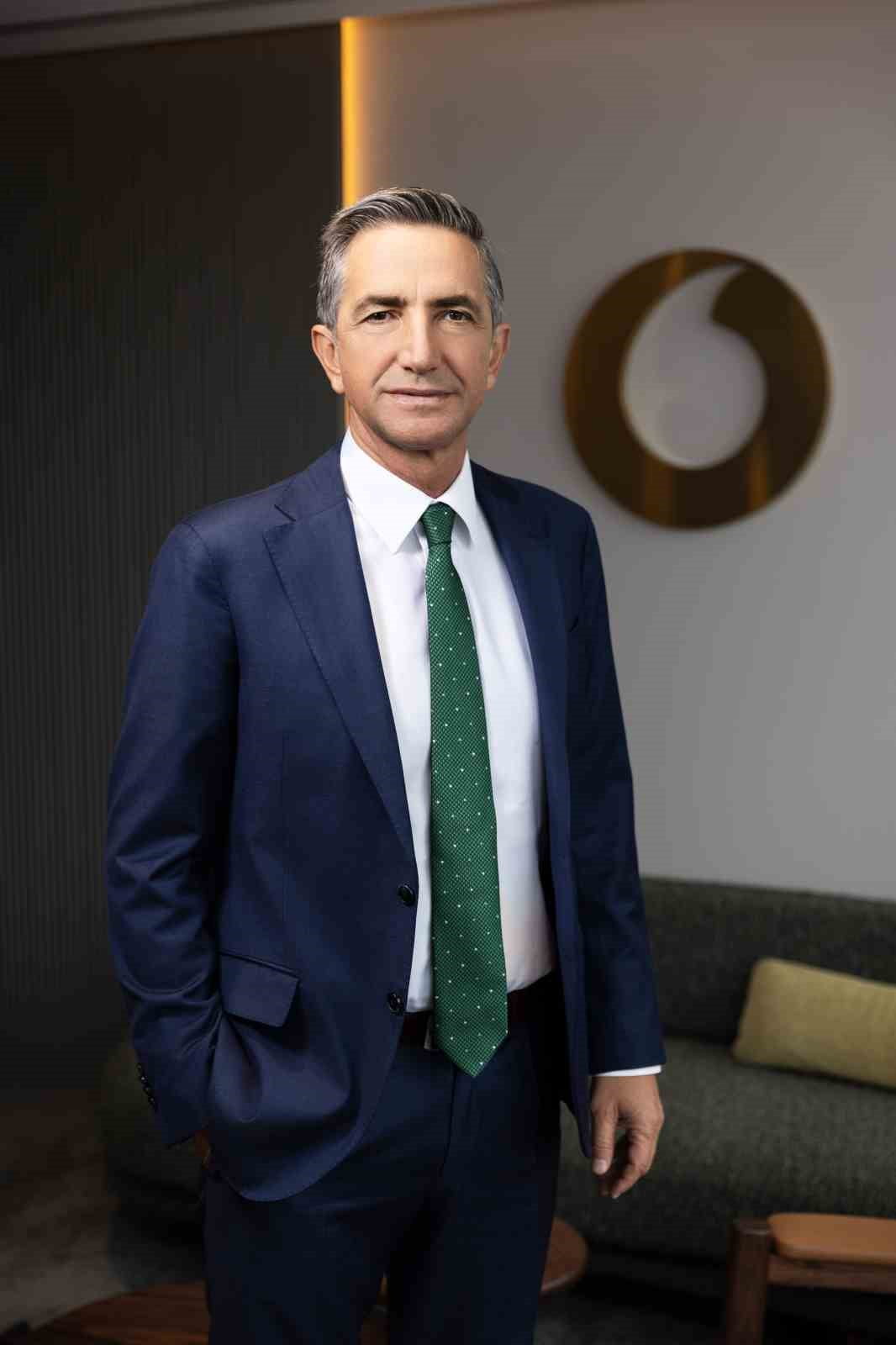 VODAFONE TÜRKİYE CEO’SU ENGİN AKSOY