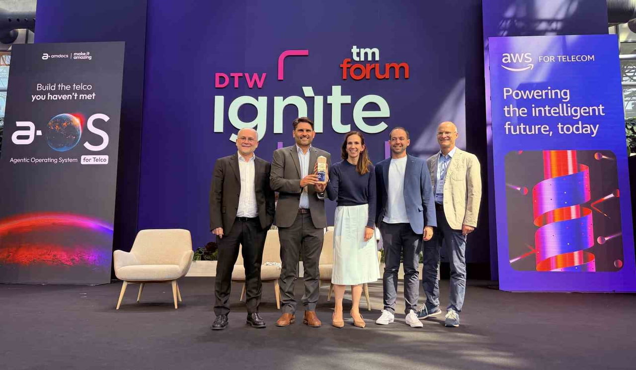 VODAFONE TÜRKİYE, YAPAY ZEKÂ TABANLI DÖNÜŞÜM PROJESİYLE GLOBAL TELEKOMÜNİKASYON SEKTÖRÜNÜN EN...