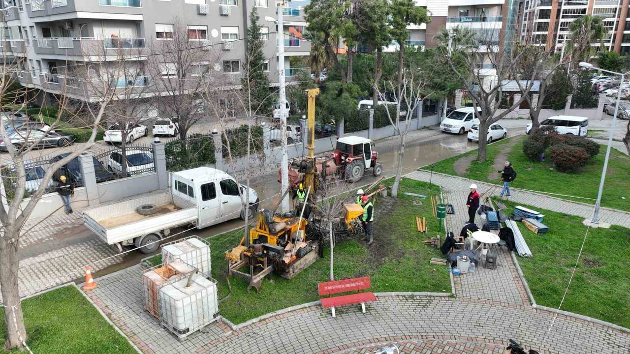 YAKLAŞIK 7 BİN METRE SONDAJ ÇALIŞMASI YAPILIRKEN, 100 NOKTADA ZEMİN PROFİLİNİN AYRINTILI VE...