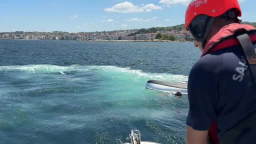 Yalova'da yelkenli tekne alabora oldu, yaşlı adam kurtarıldı