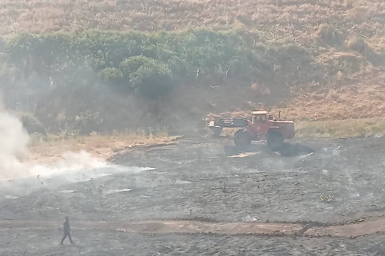 YANGINA MÜDAHALE EDEN 4 PERSONEL DUMANDAN ETKİLENDİ