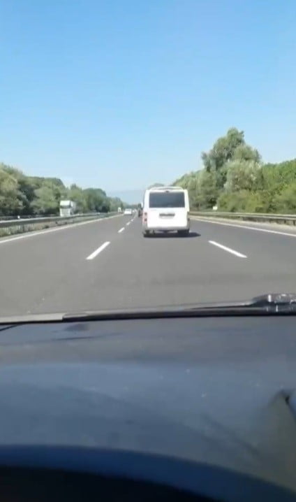 YAPILAN TEKNİK VE FİZİKİ TAKİBİN ARDINDAN EKİPLER, GÖÇMEN KAÇAKÇILIĞINDA KULLANILDIĞI...