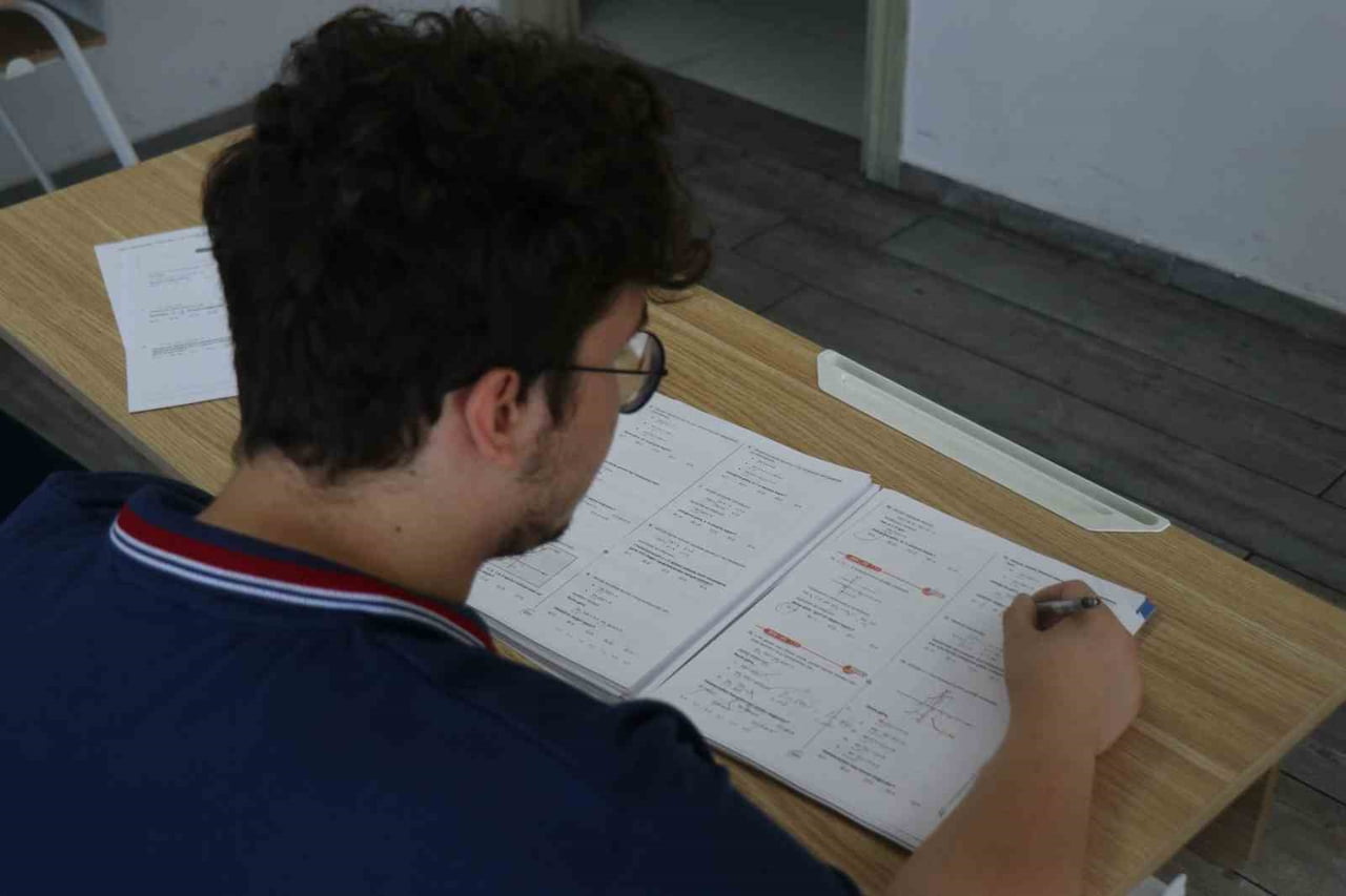YAŞADIĞI HAK KAYBI NEDENİYLE SORUNUN TAMAMEN İPTALİ İÇİN HUKUKİ MÜCADELE BAŞLATAN VE MAHKEMEYE...