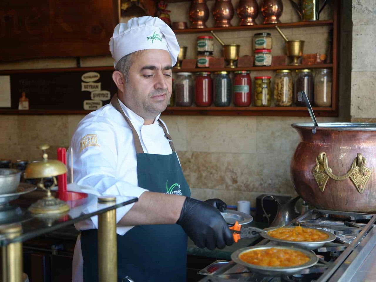 YAŞAR ÇETİN