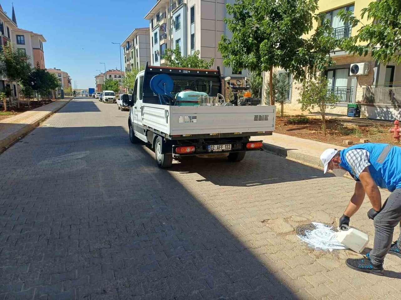 YAZ AYLARINDA ARTAN HAŞERE RİSKİNE KARŞI ÖNLEYİCİ ÇALIŞMALARINI YOĞUNLAŞTIRAN ADIYAMAN BELEDİYESİ...
