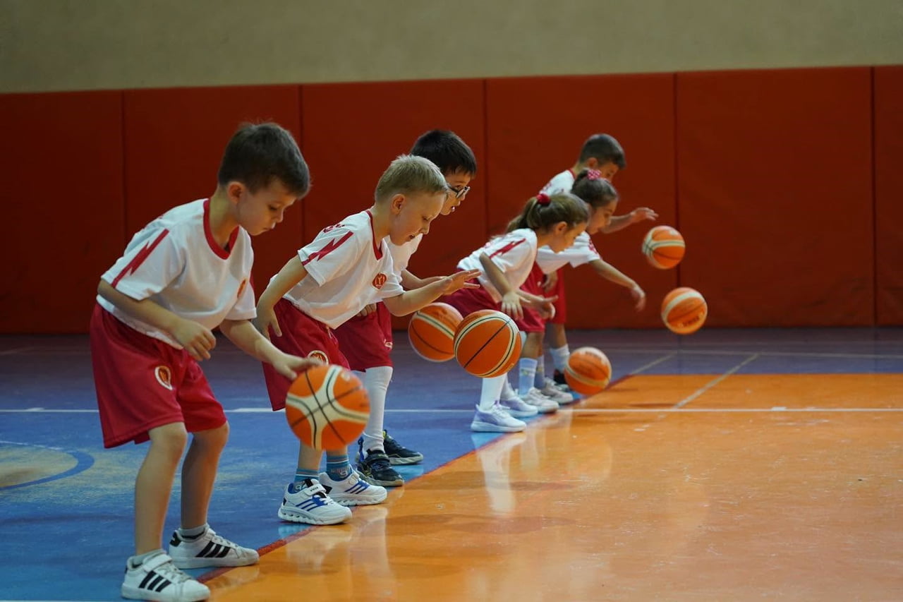 YAZ SPOR OKULLARI KAPILARINI AÇTI