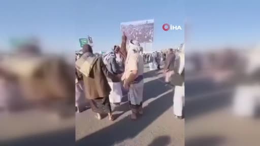 Yemen’in başkenti Sana’da İran yanlısı Husiler’den üst düzey bir yetkiliyi arazisine el koymakla...