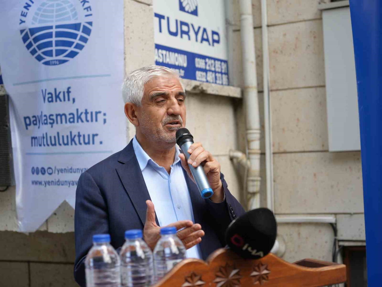 YENİ DÜNYA VAKFI GENEL BAŞKANI MAHMUT GÖKSU, VAKFIN 30 YILLIK BİR GEÇMİŞE SAHİP OLDUĞUNU İFADE...