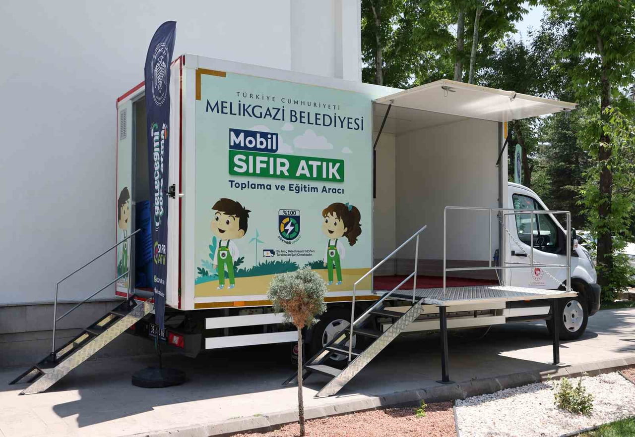 ‘YERELDEN ULUSALA İSRAF, ATIK VE KAYNAK YÖNETİMİ’ TEMASIYLA DÜZENLENEN TÜRKİYE SIFIR ATIK ÇEVRE VE...