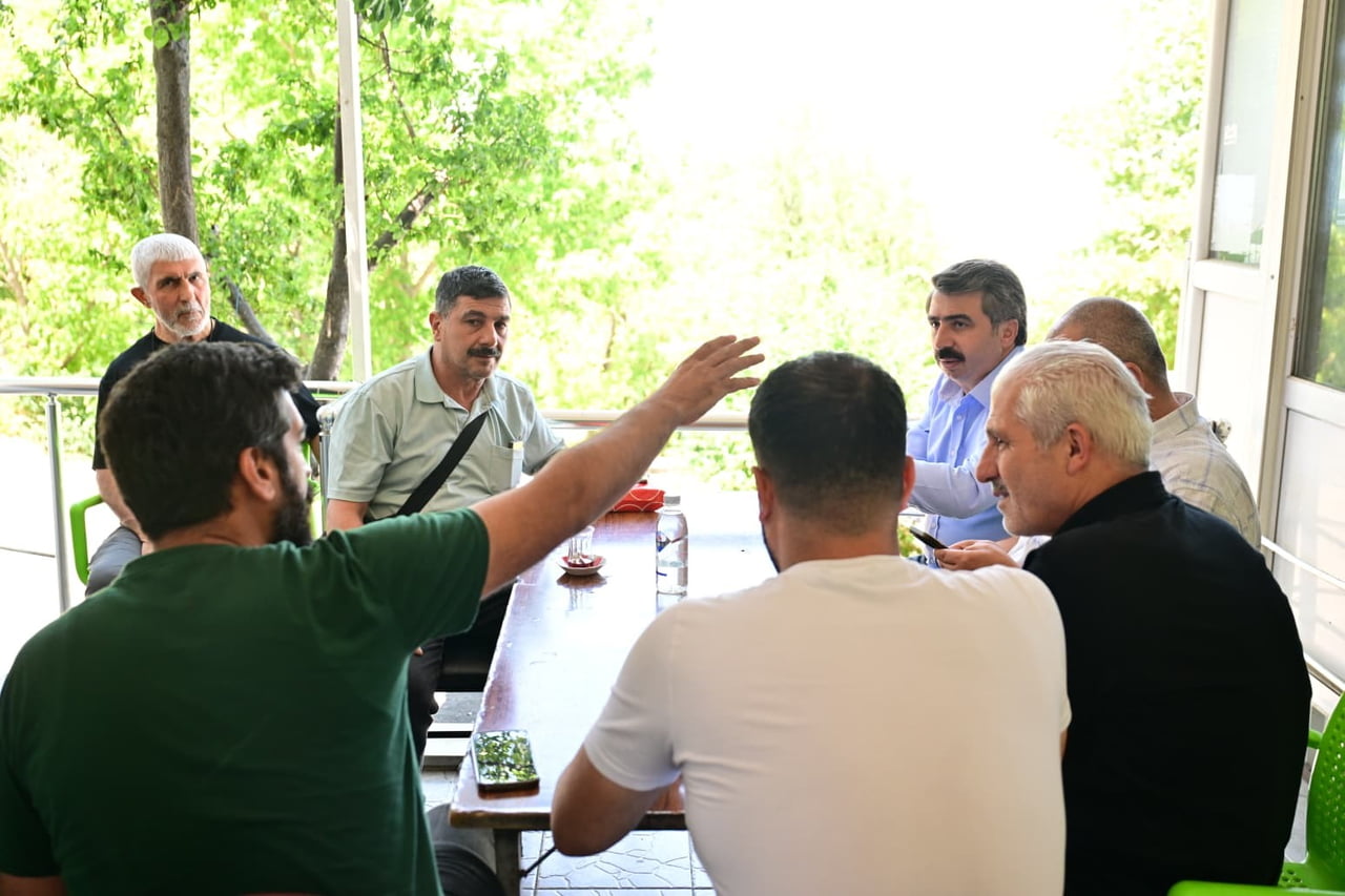 ‘YERİNDE YÖNETİM’ VİZYONUYLA İLÇEYİ GELECEĞE TAŞIYAN YILDIRIM BELEDİYE BAŞKANI OKTAY YILMAZ...