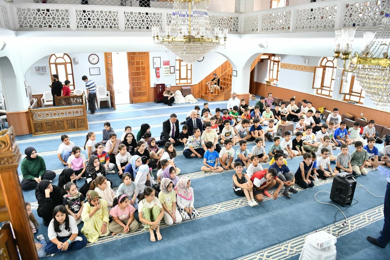 YEŞİLYURT BELEDİYESİNDEN KURAN KURSLARINDA İKLİM DEĞİŞİKLİĞİ VE SIFIR ATIK...