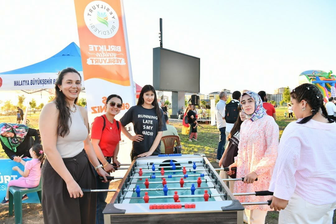 YEŞİLYURT’TA "KORUYUCU AİLE GÜNÜ" COŞKUSU