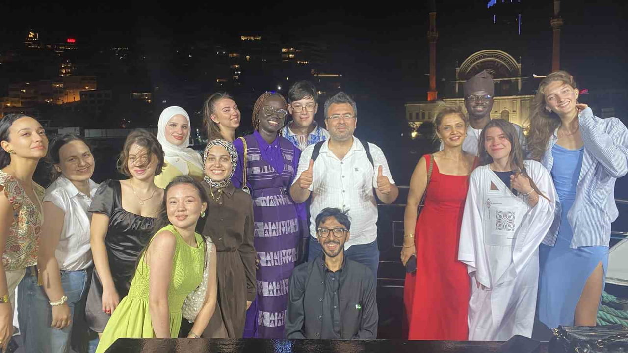 YUNUS EMRE ENSTİTÜSÜ TARAFINDAN DÜZENLENEN 2026 TÜRKÇE VE TÜRKOLOJİ YAZ OKULLARI PROGRAMINA...