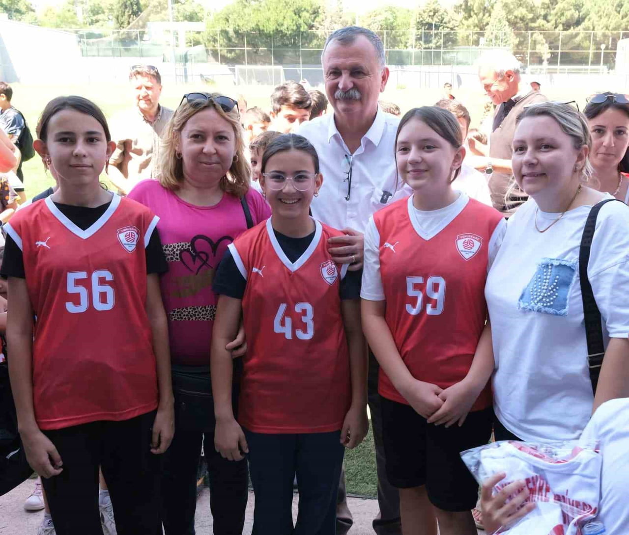 YUNUSEMRE BELEDİYESPOR YAZ SPOR OKULU'NDA İKİNCİ DÖNEM KAYITLARI BAŞLADI. FUTBOL, BASKETBOL...