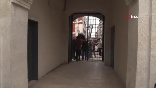 Zeytinburnu'nda başına beton parçası düşen çocuğun ölümüne ilişkin davada tutuklu sanıklar tahliye...